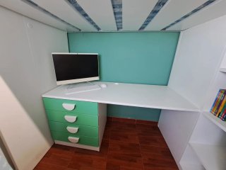 Litera Ikea Smastad Blanca y Verde