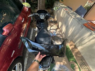 Carenado Derecha inferior Honda PCX 125 (2011)