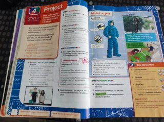 INFLUENCE TODAY 3 Student's book: libro de text...