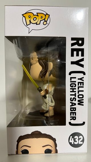 Funko Pop! Star Wars Rey (Yellow Lightsaber) 432