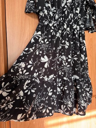 Vestido + cinturón - M -