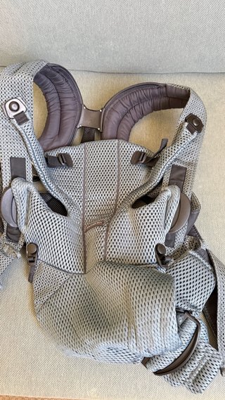 Mochila Portabebés BabyBjörn Move verde grisáceo