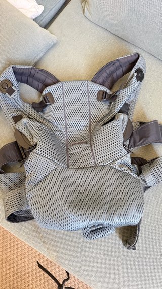 Mochila Portabebés BabyBjörn Move verde grisáceo