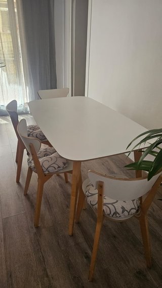 Comedor IKEA Mesa y 4 Sillas