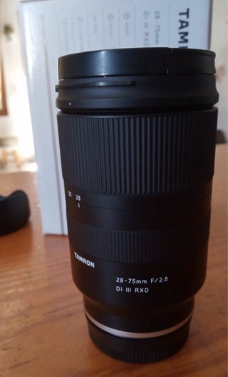 Objetivo Tamron 28-75mm f2.8 Di III RXD