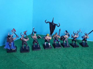Bárbaros del caos Warhammer