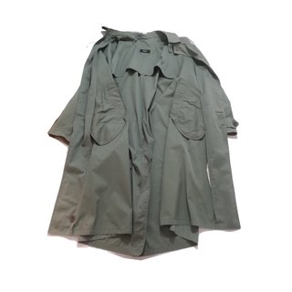 Boss Hugo Boss / Impermeable largo verde militar L
