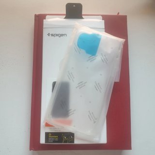Iphone case spigen