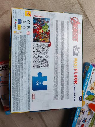 Set Giochi Lisciani: Avengers, Vocabolando, 1000 D