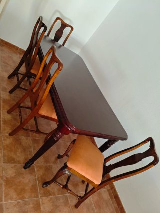 Mesa comedor extensible madera maciza y 6 sillas