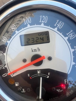 Kawasaki Vulcan 900 Custom Cruiser