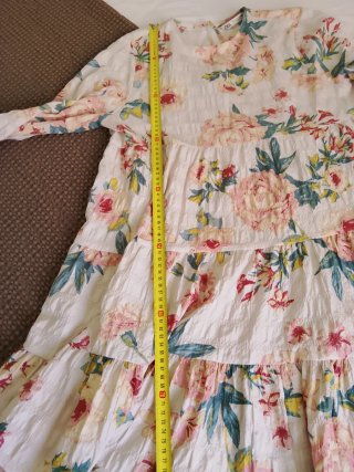 Vestido Zara floral volantes