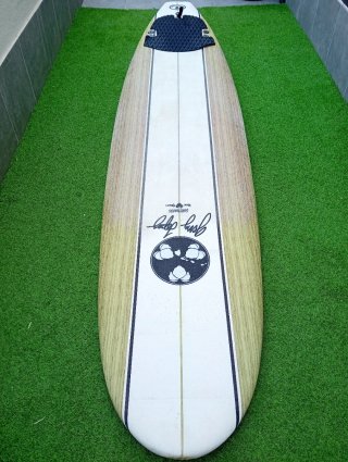 Tabla de surf 8.0 Jerry López