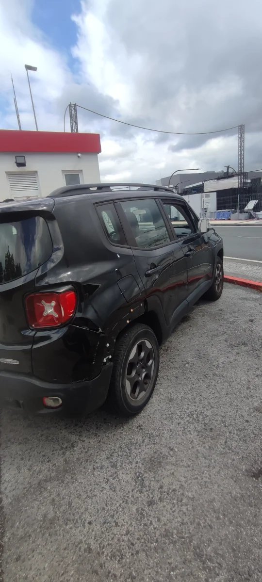 Jeep Renegade 2015 - foto 1