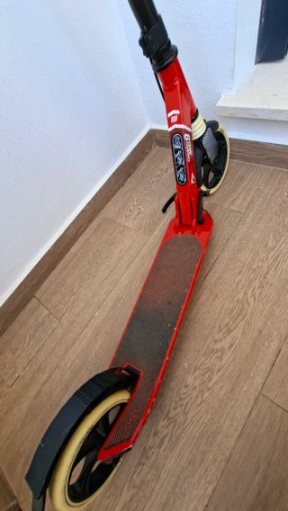 Patinete Oxelo Rojo