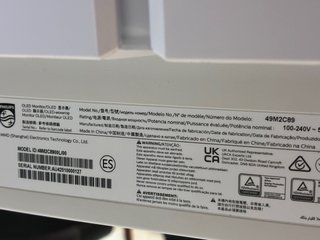 Monitor Philips QD-OLED Evnia 49 Curvo