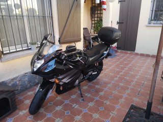 Suzuki GS500F Negra