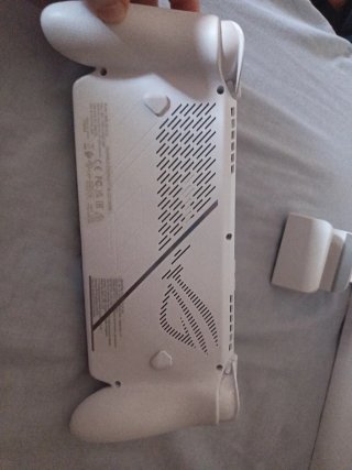 Asus ROG Ally + JSAUX Adattatore 6-in-1
