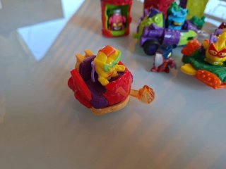 Superthings Pack Villanos Vehículos Cápsulas
