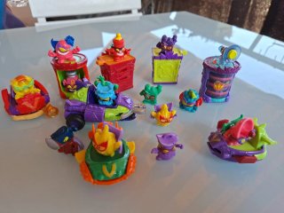 Superthings Pack Villanos Vehículos Cápsulas