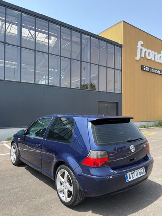 Volkswagen Golf 4 GTI (PEGATINA C)