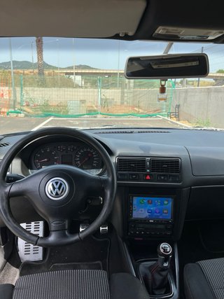 Volkswagen Golf 4 GTI (PEGATINA C)
