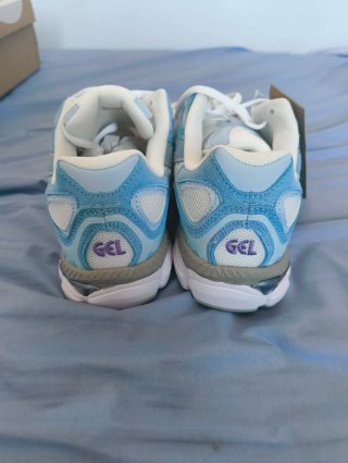Zapatillas Asics Gel-NYC Talla 42 hombre