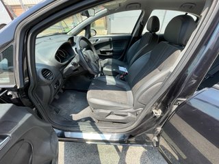 Opel Corsa 5 Puertas Negro