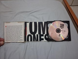 CD Tom Jones Hot and Live