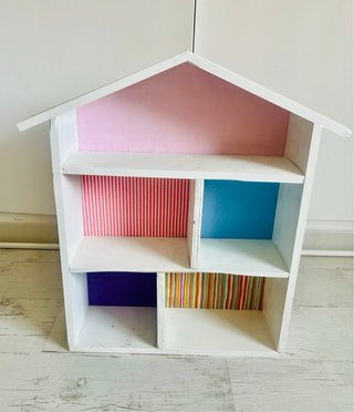Casa de Muñecas de Madera Hecha a Mano Montessori