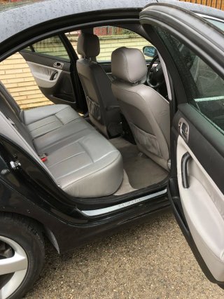 Peugeot 607 2005