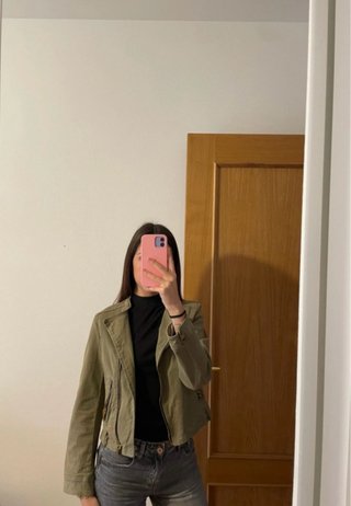 Chaqueta Zara Verde Oliva