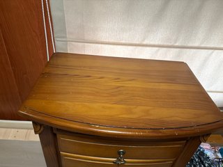 Mesitas de noche de madera (2 unidades)