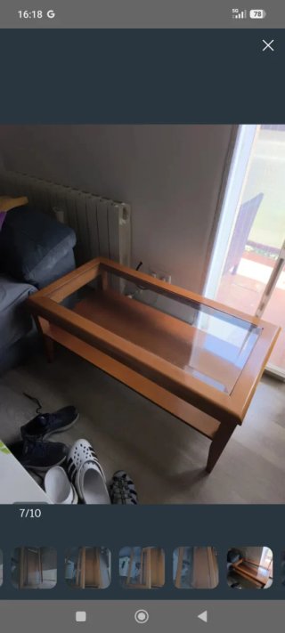 Mesa elevable centro madera y cristal