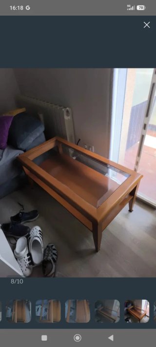 Mesa elevable centro madera y cristal