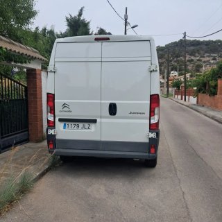 Furgoneta Blanca Citroen Jumper
