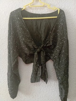 Blusa crop lazo frontal Made in Italy