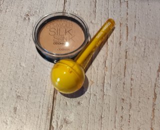Lote maquillaje DDONNA Paletas Sombras y labiales