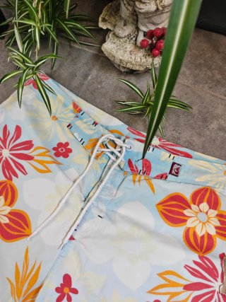 Bañador Quiksilver Y2K Talla 32 Floral