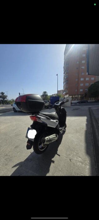 Kymco Agility 125 - Moto Scooter 2023