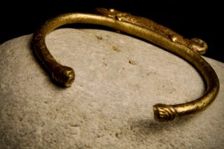 Brazalete Dorado Camaleón Cultura Edo