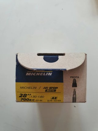 Camara Michelin Airstop 28"