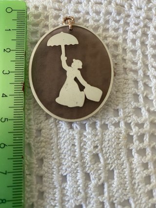 Colgante Mary Poppins maletas paraguas