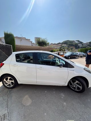 Toyota Yaris 2015