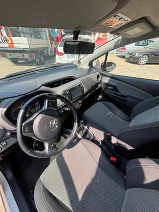 Toyota Yaris 2015