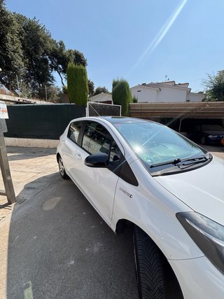 Toyota Yaris 2015