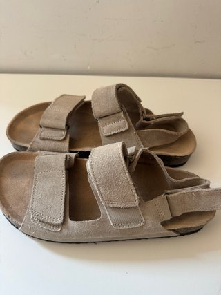 Botas Bestard Gore-Tex + Sandalias Zara T.36