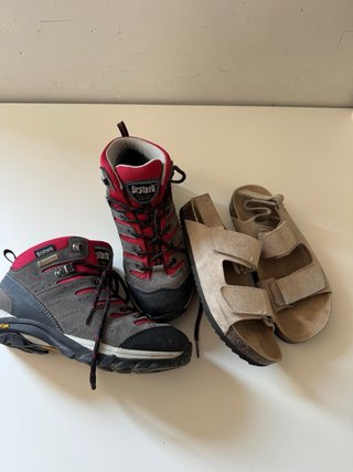 Botas Bestard Gore-Tex + Sandalias Zara T.36