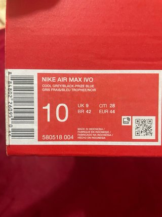 Nike Air Max IVO Gris y Negro