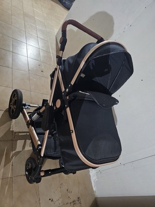 Carrito 3en1 muy comodo se regala cuna de mi perfi